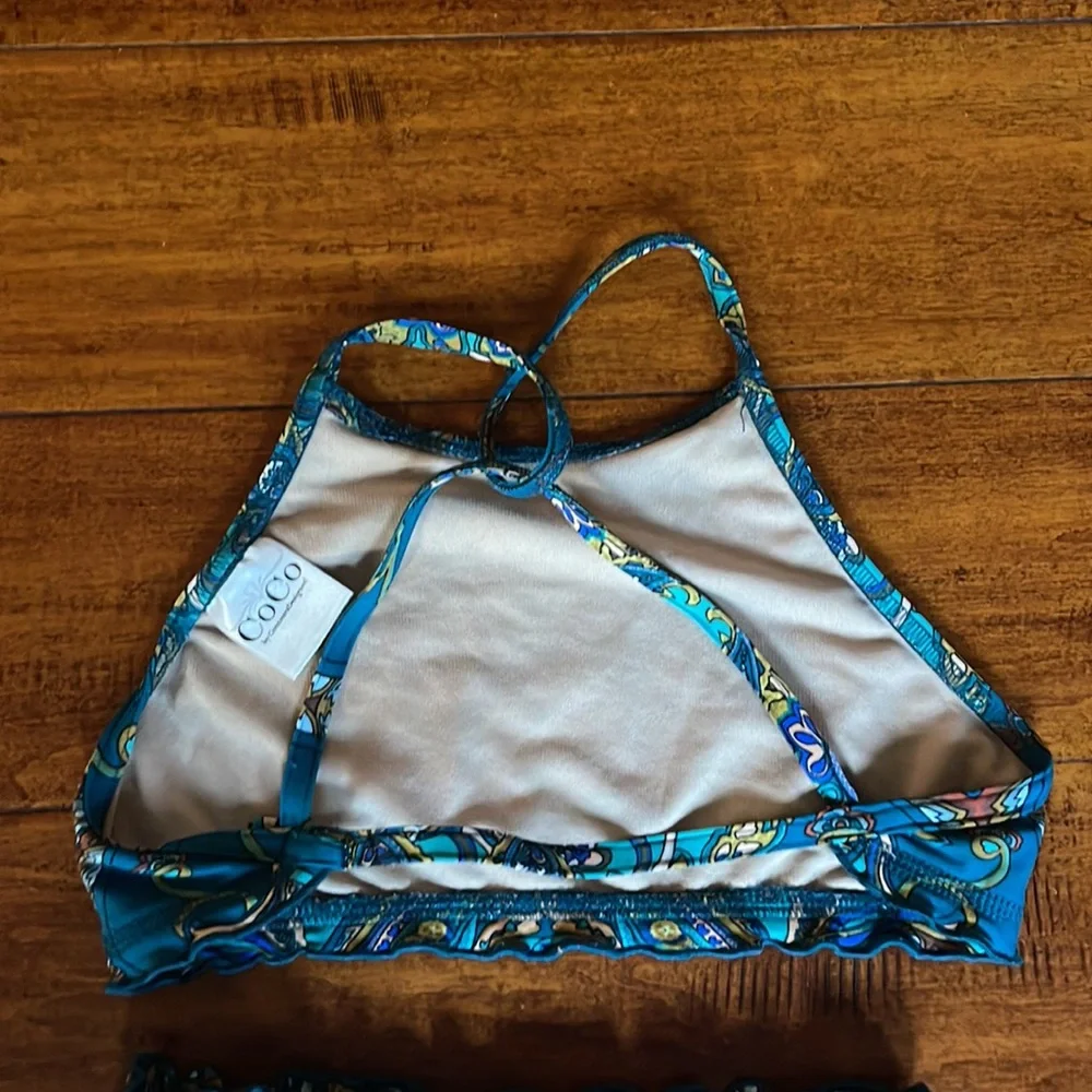 Two piece dance outfit by Countours designed. (Lea Marie) Size CL. Like new - Picture 6 of 12